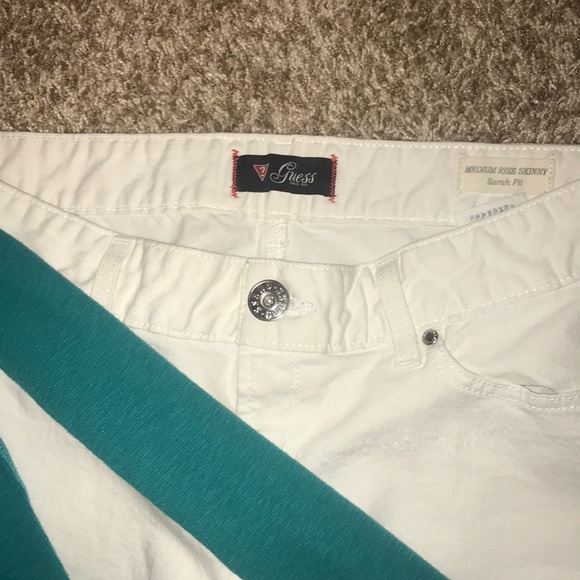 Women’s jeans and shirt combo - Picture 2 of 3